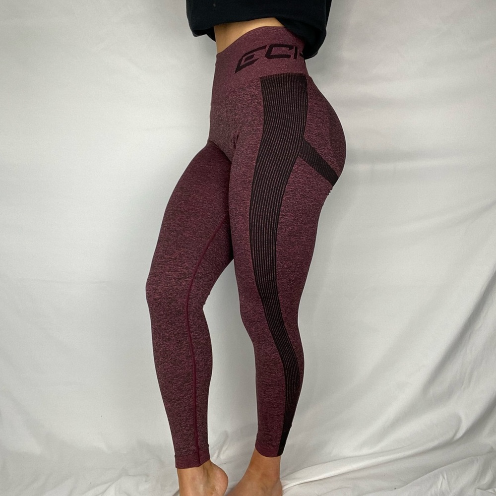 ECHT Scrunch Leggings